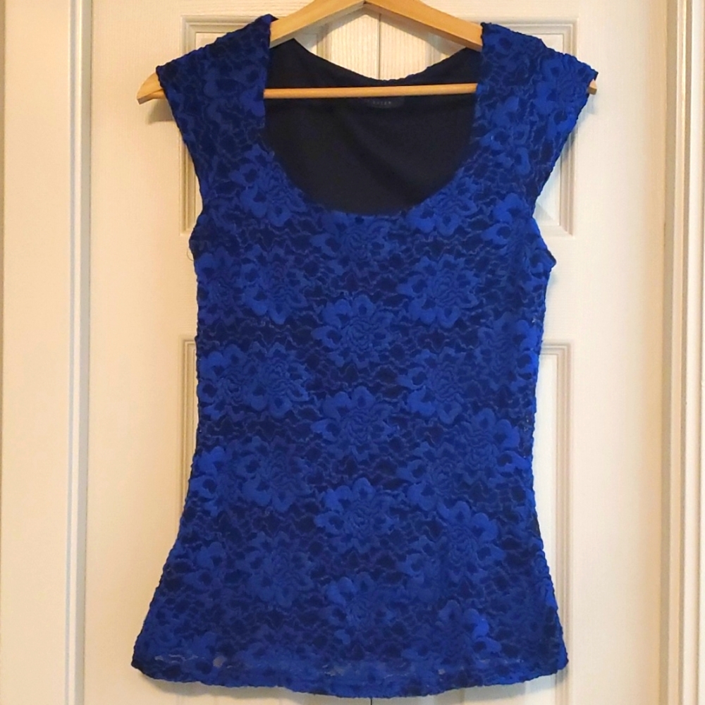Suzy Shier. Medium. Blue/Black Lace top.